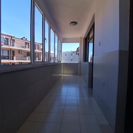 Lazur Seaview Apartment Pomorie Exterior photo